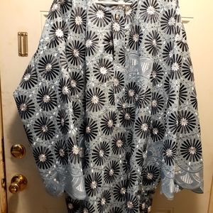 Blue and white embroidered Pantsuit XL (Afrocentric) plus size
